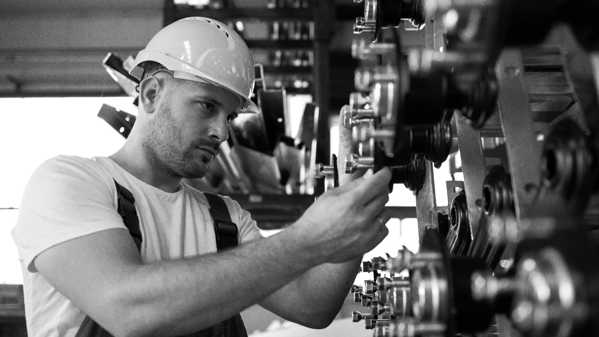 Разработка сайта для завода по продаже оборудования в Дегтярске